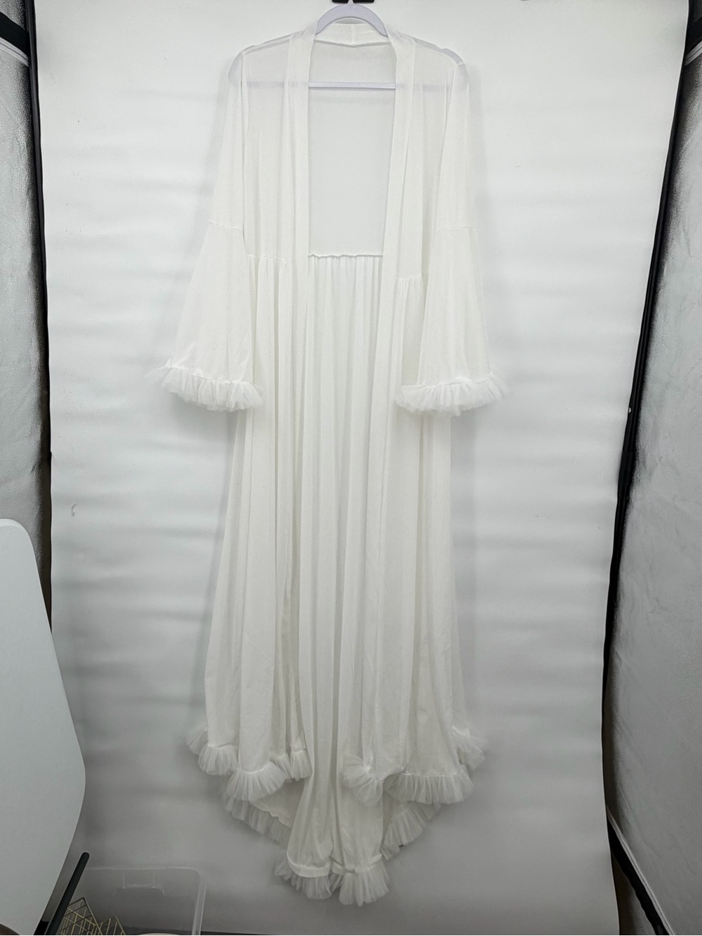 Unbranded white sheer long sleeve flowy lingerie sexy robe